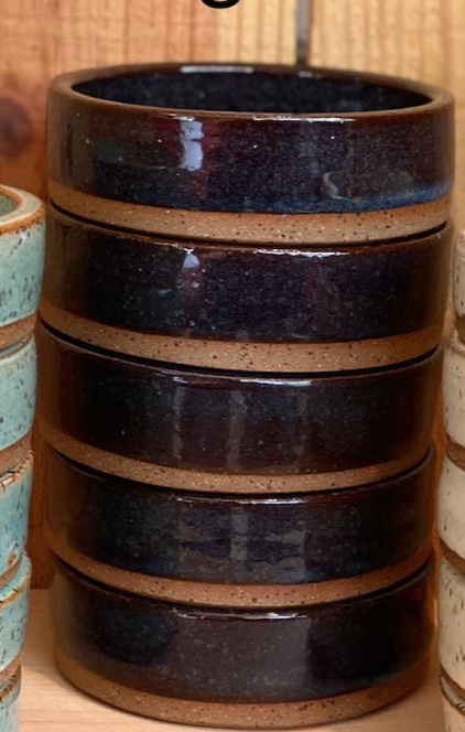 Stoneware Pillar Plate